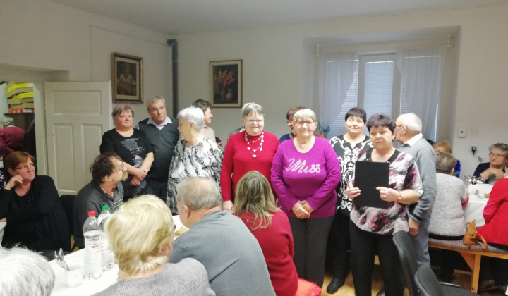 4. fotografia fotogalérie Fotogaléria / Vianočné posedenie členov ZO-SZZP