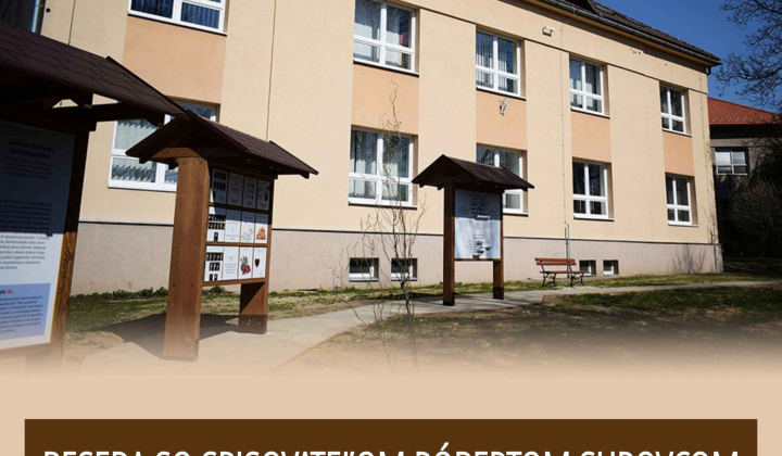 Fotka - Beseda so spisovateľom Róbertom Surovcom / Surovec Róbert író-olvasó találkozója